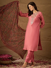 Peach Ethnic Kurta Pant Set with Printed Dupatta