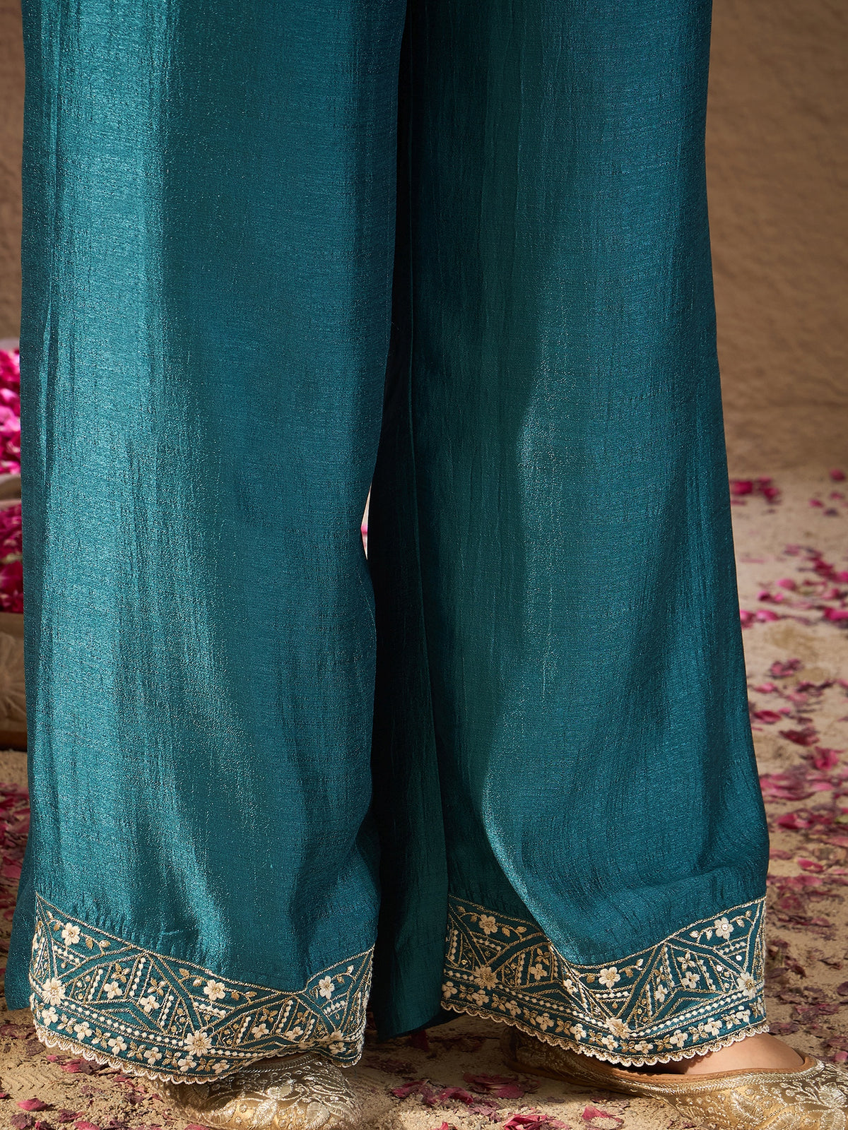 Elegant Teal Green Embroidered Kurta Set with Dupatta for Women