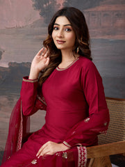 Silk Blend Round Neck Kurta, Pant and Dupatta Set.