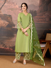 Green Color Silk Blend Kurta Set