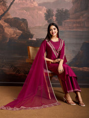 Deep pink Color Silk Blend Embroidered Kurta Set.