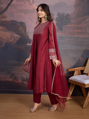 Red Chanderi Cotton Silk Kurta with Pant, & Net Dupatta