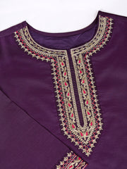 Silk Blend Kurta with Pants & Net Dupatta.