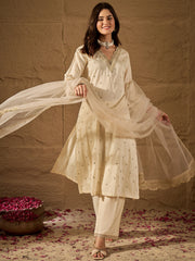 Classic Off-White Silk Blend Kurta Set with Net Dupatta