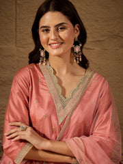 Charming Peach Silk Blend Kurta Set with Embroidered Net Dupatta