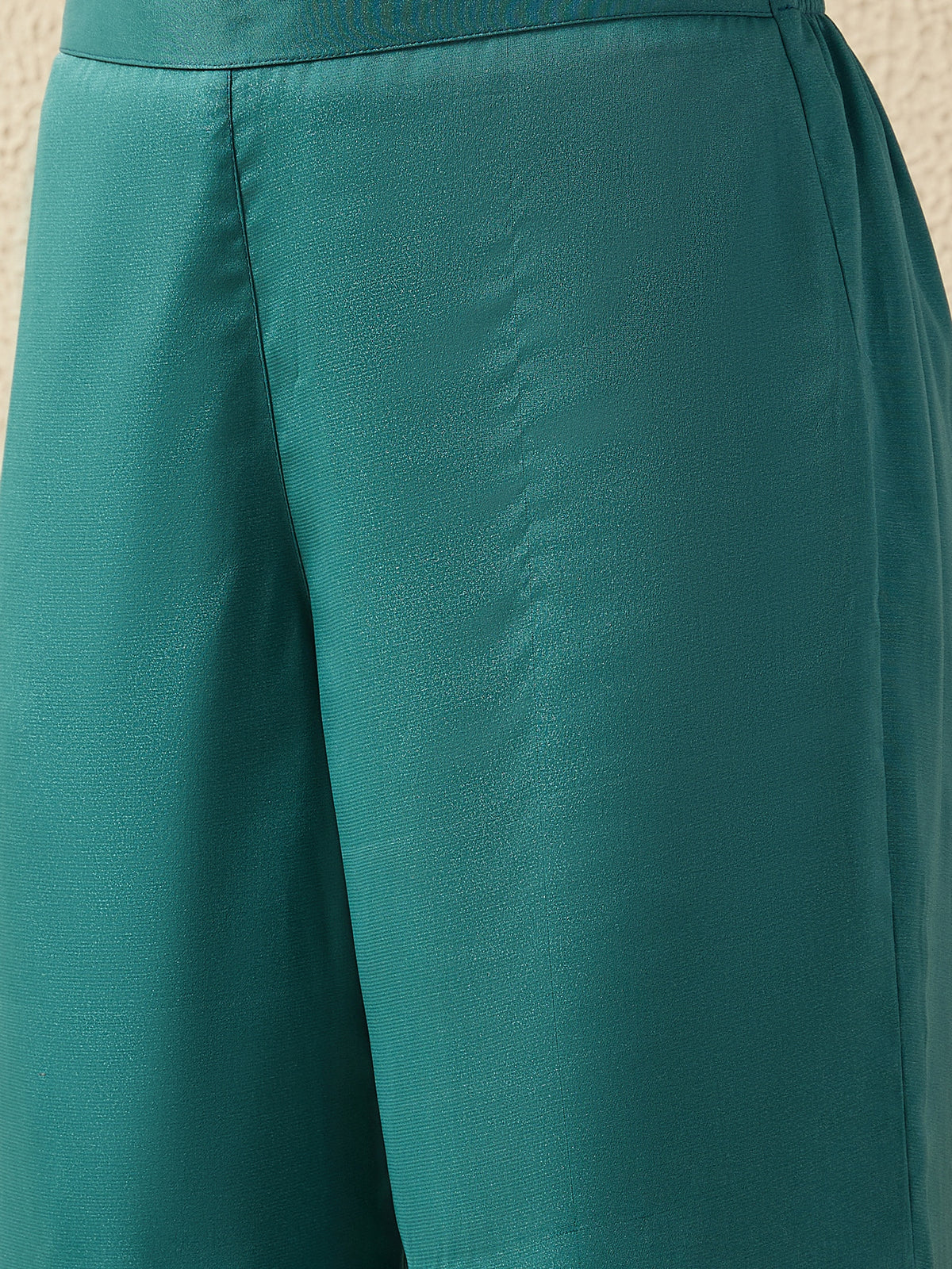 Elegant Rama Kurta Set with Sheer Dupatta