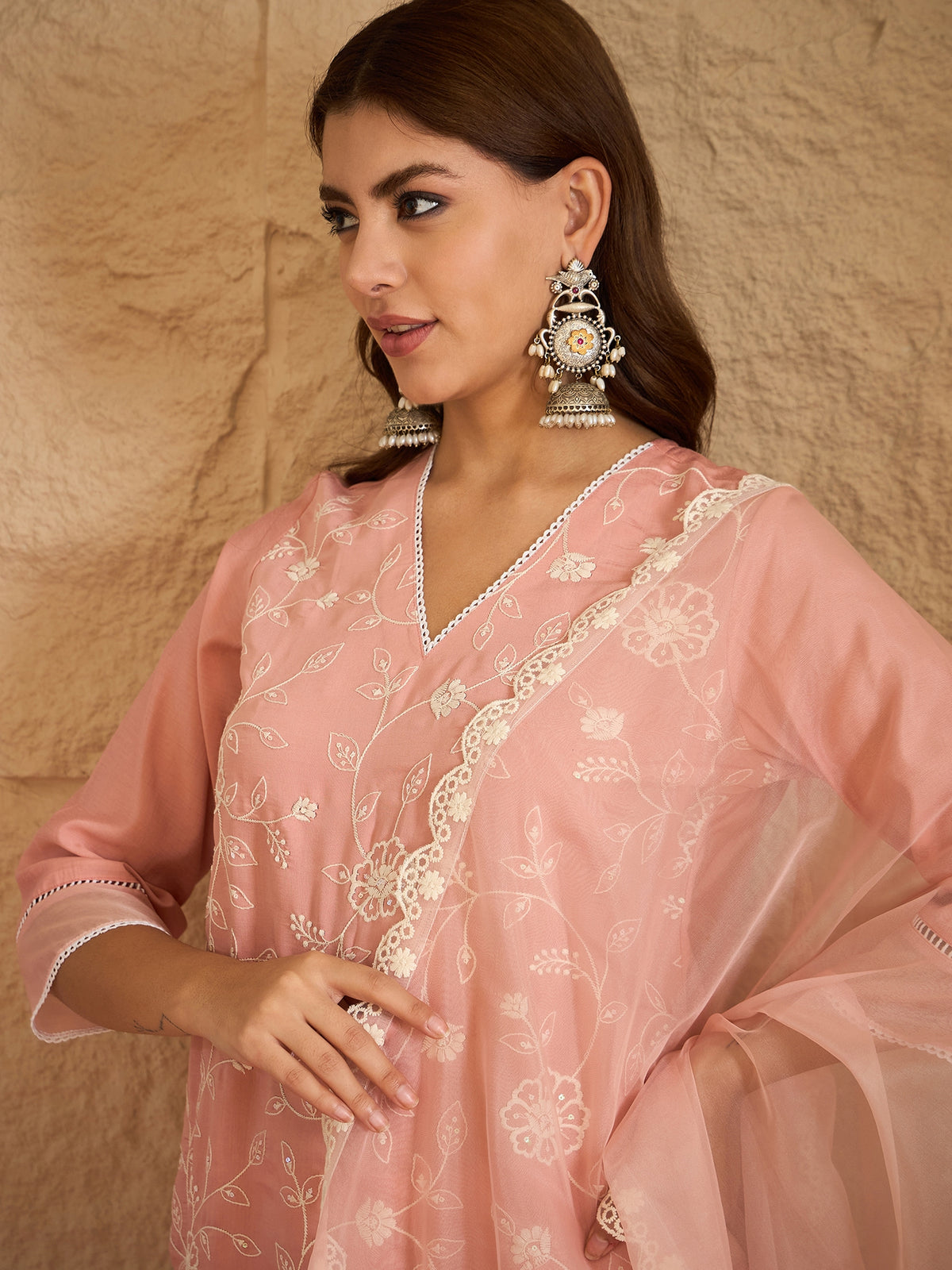 Peach Embroidered Kurta Set with Organza Dupatta – Elegant Pastel Ethnic Wear for Women