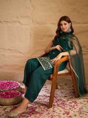 Elegant Emerald Green Embroidered Kurta Set with Dupatta for Women