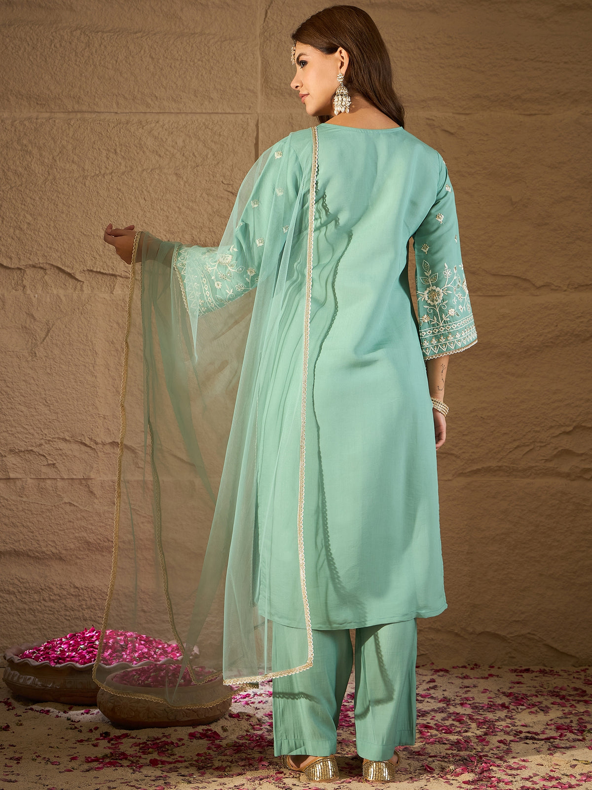 Elegant Mint Green Embroidered Kurta Set with Organza Dupatta for Women