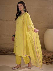 Yellow Embroidered Kurta Pant Set with Organza Dupatta for Women