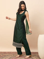 Emerald Green Embroidered Straight Kurta Pant Set with Organza Dupatta for Women