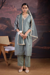 Chanderi Cotton Silk Kurta, Pant, & Net Dupatta with Lining.