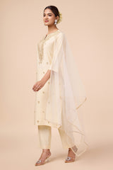 Silk Blend Embroidered Kurta with Pant & Net Dupatta